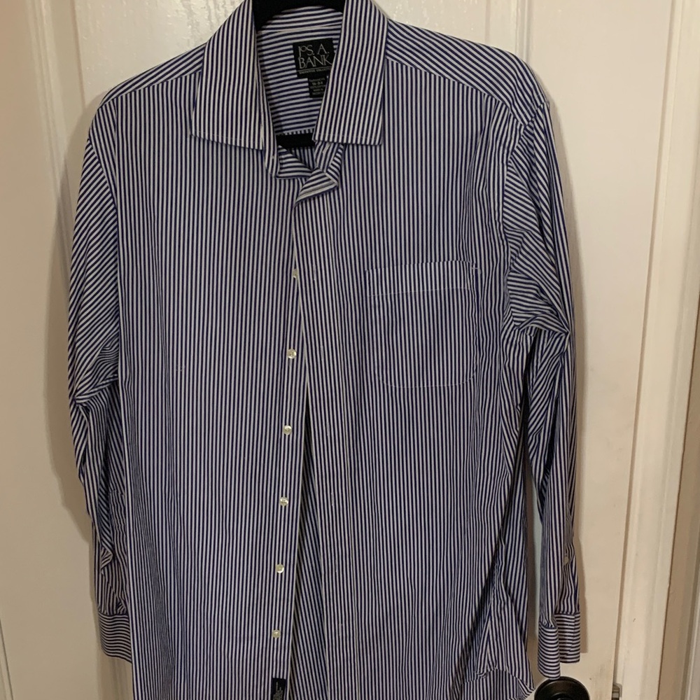 Jos. A. Bank Men's Blue and White Pinstripe Shirt